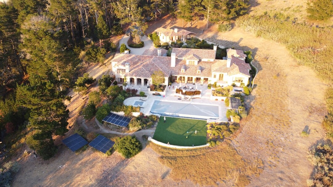 luxury celebrity home